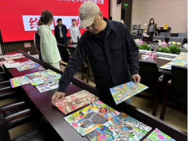 第四届“崇尚科学 平安运河”2024“绿色家园”杭州市青少年反邪教绘画大赛终评工作圆满完成338.png 第四届“崇尚科学 平安运河”2024“绿色家园”杭州市青少年反邪教绘画大赛终评工作圆满完成338.png